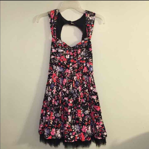 Free People floral open back dress. 😍