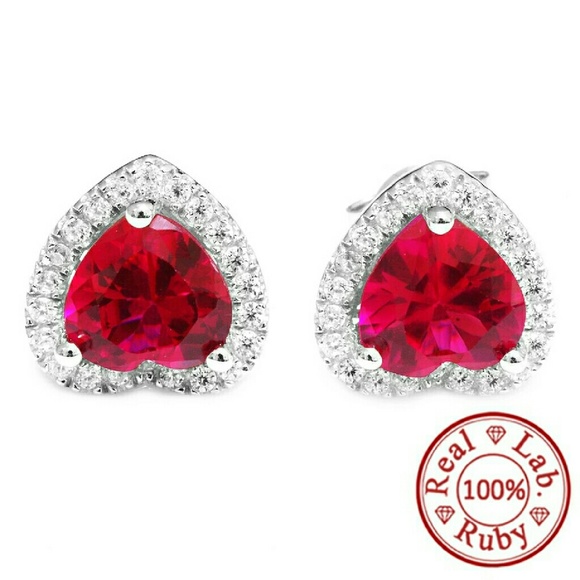 GORGEOUS RED RUBY 4CT EARINGS. 925 sterling 18kgp