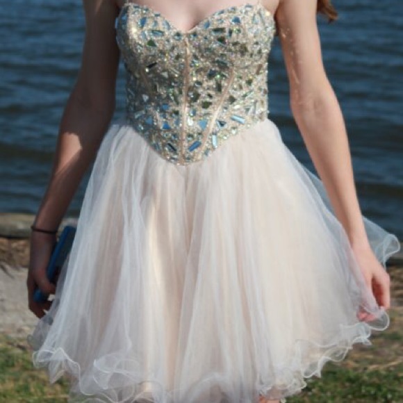 Dave and Johnny Short Tulle Dress