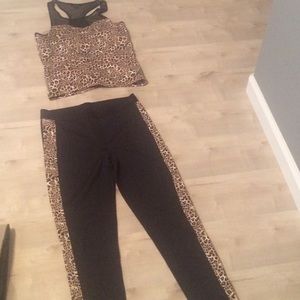 Guess leopard print outfit. Size large but runs sm