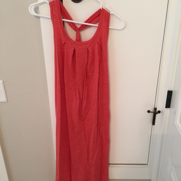 Dress in large tall. - Picture 1 of 4