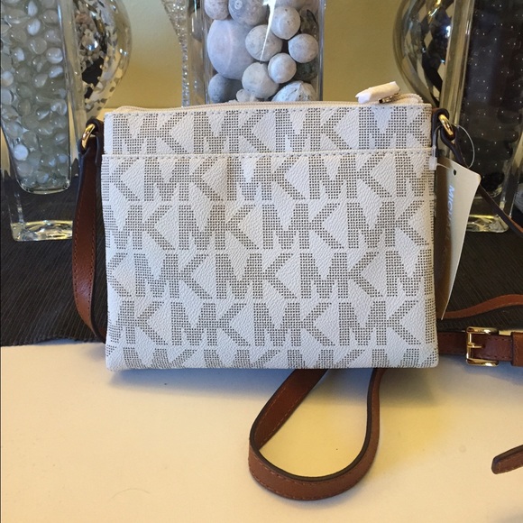 Michael kors Fulton crossbody - Picture 2 of 4