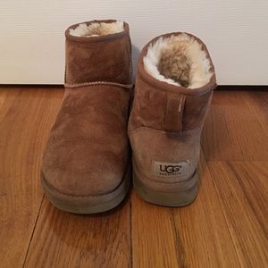 Ugg Classic Mini Boots