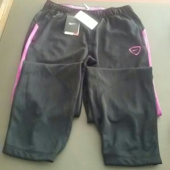 Nike sweatpants - Picture 2 of 3