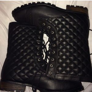 Quilted combat boots!
