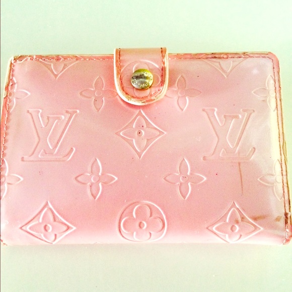🌸Vintage pink Louis Vuitton wallet🌸