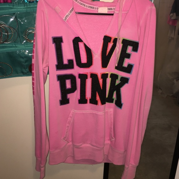 VS pink hoodie