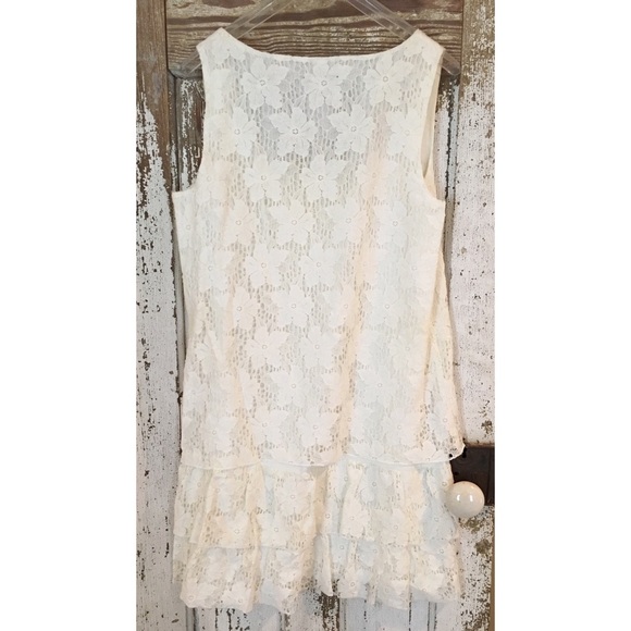 Lace Lace Lace! Love Lace Dress! View 3