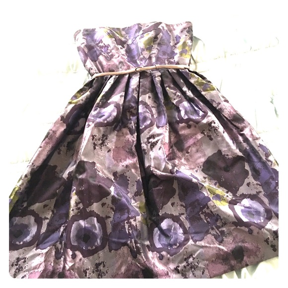 Donna Morgan size 4 elegant cocktail dress