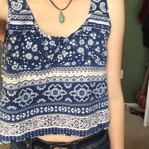 Loose blue crop top