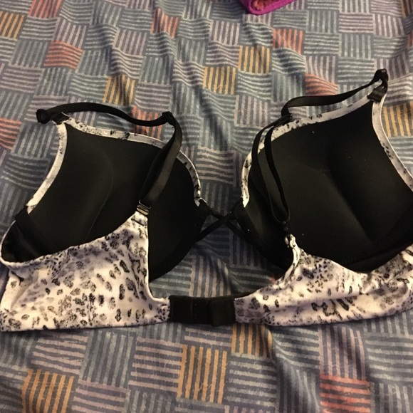 Bombshell VS bra - Picture 2 of 3