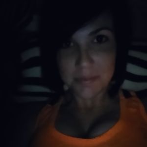 Meet your Posher, Lynsey