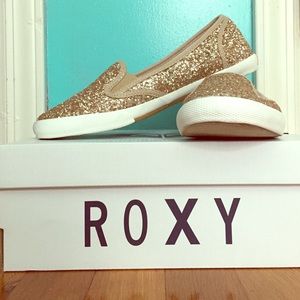 Roxy Gold Glitter Drifter Shoe