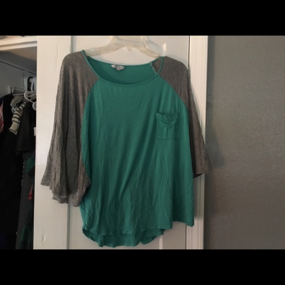 Teal and grey baseball tee