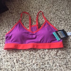 Nike pro Indy sports bra NWT