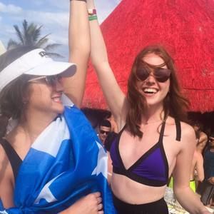 Meet your Posher, Abbey