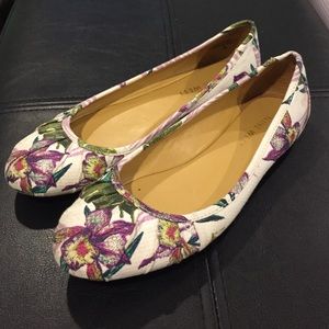 🌸Printed Nine West Flats🌸