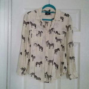 SOLD 🚫 Anthropologie Maeve Zebra Shirt
