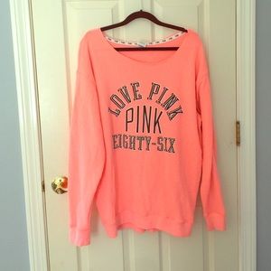 PINK Sweatshirt