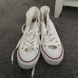 BNWOB converse high top in white