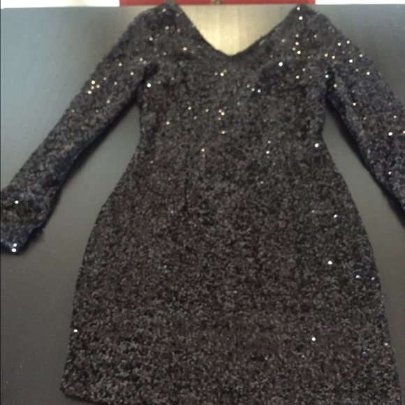 Gorgeous Party Dress! Black shimmer dress 😍
