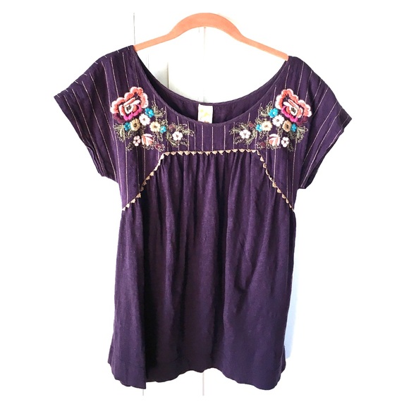 ✨SOLD✨ Anthropologie Floral Embroidered Top, M