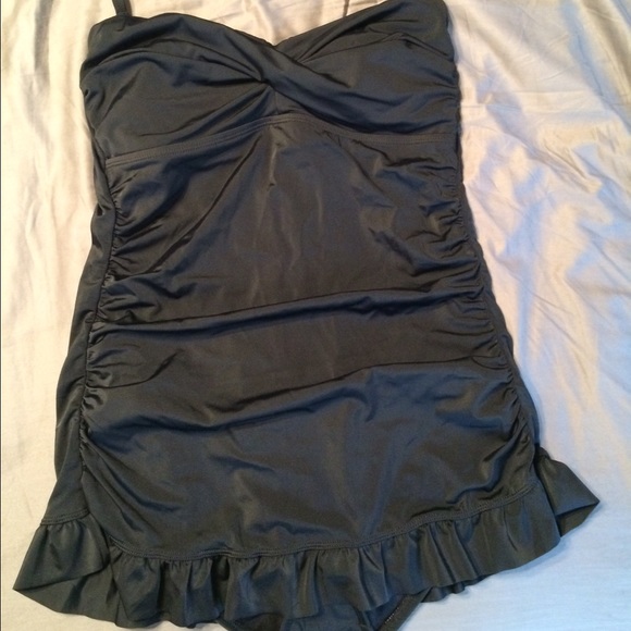 Jantzen Black Swimdress Sz 10