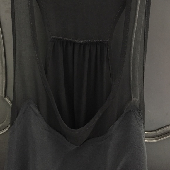 Top - Picture 2 of 4