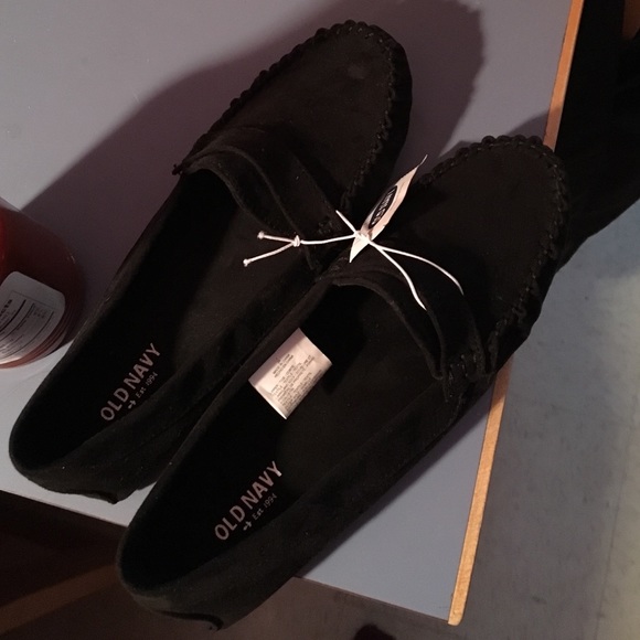 Flat shoes