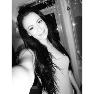 Meet your Posher, Adrianna