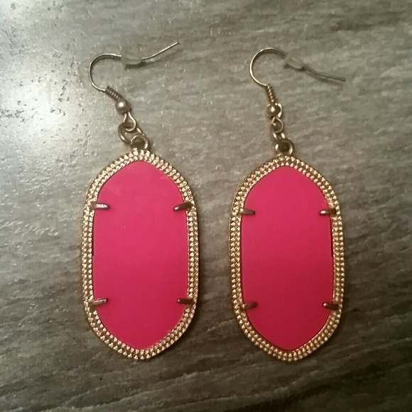 PINK & GOLD KENDRA SCOTT LOOK-A-LIKES
