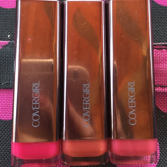 Covergirl lipstick