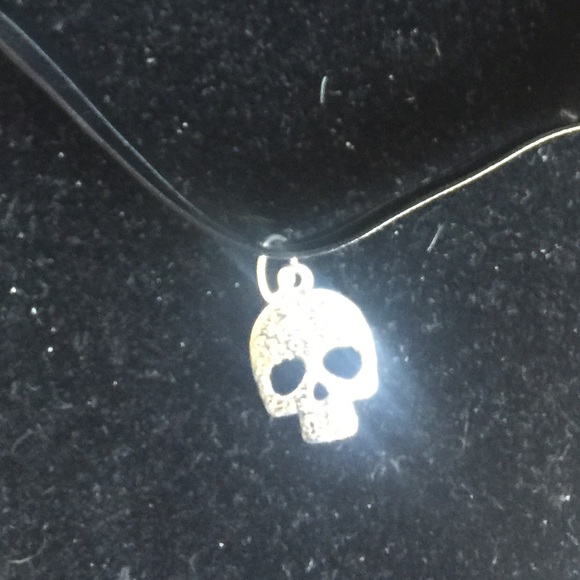 Skull Choker Necklace **SALE** - Picture 2 of 3