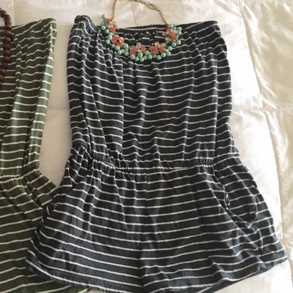 2x Rompers - Picture 4 of 4