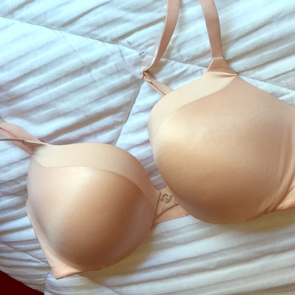 VictoriaSecret So Obsessed Pushup Bra