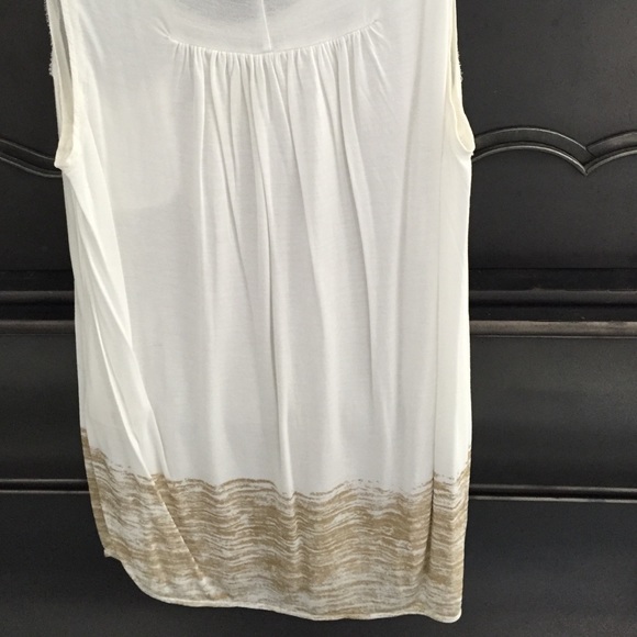 Top - Picture 4 of 4