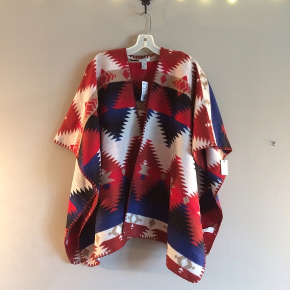 Tribal Print Sweater Poncho