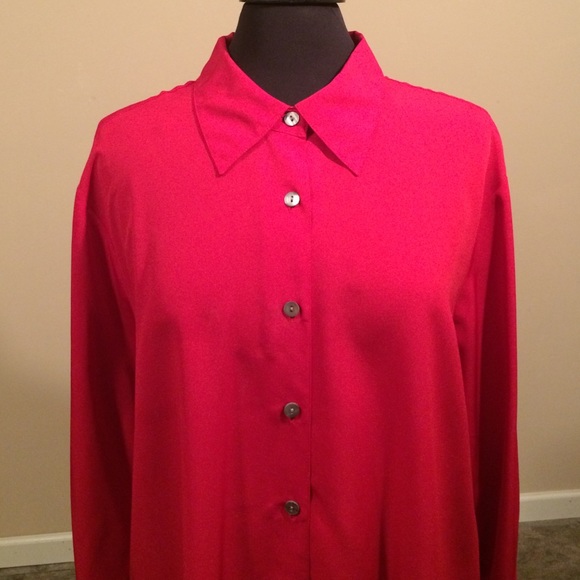 Notations Blouse in Red