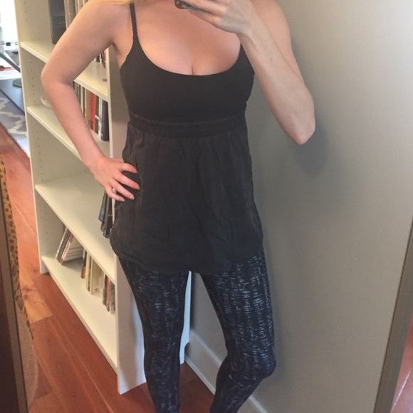 Black Lululemon yoga top size 4