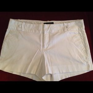 White Banana Republic shorts, size 8