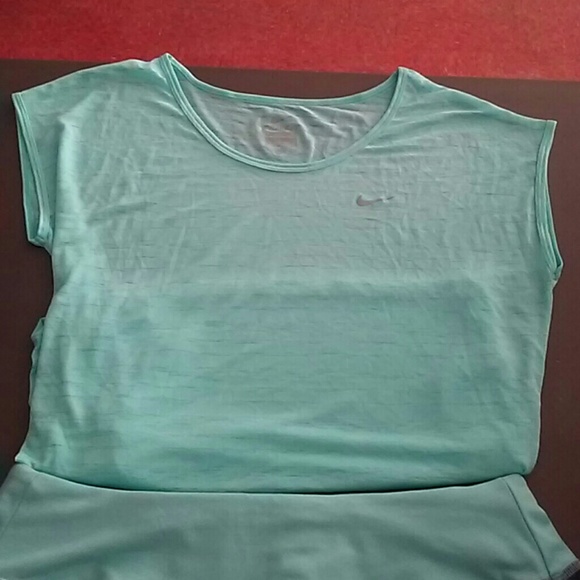 Nike set - Picture 2 of 3