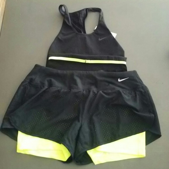 Nike set - Picture 1 of 3