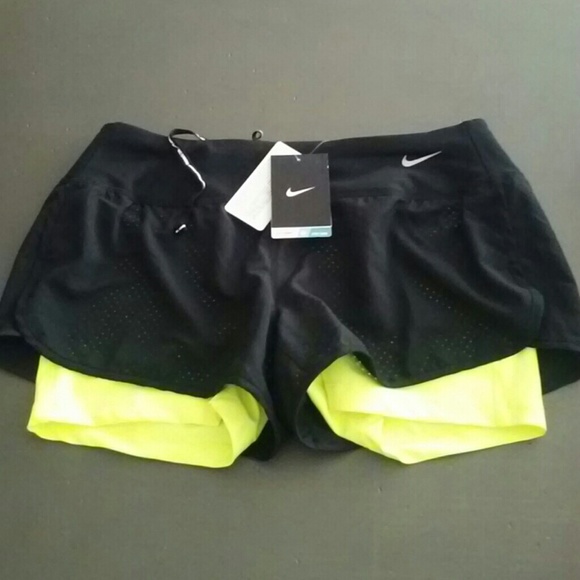 Nike set - Picture 3 of 3