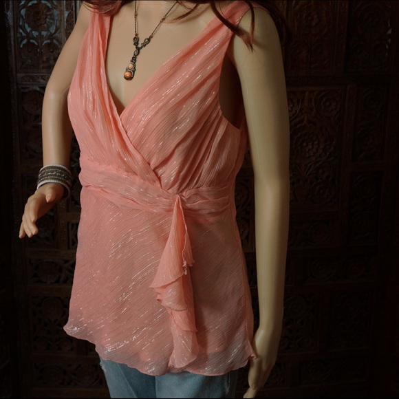 Essentials By Milano romantic peach/coral blouse - Picture 2 of 4