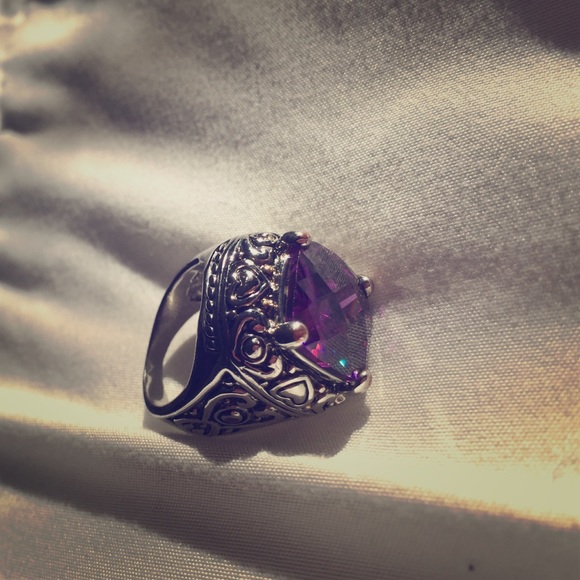Amethyst fashion ring 🔮