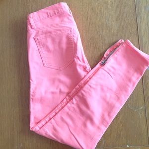 NWOT Coral Forever 21 pants! Size 27!