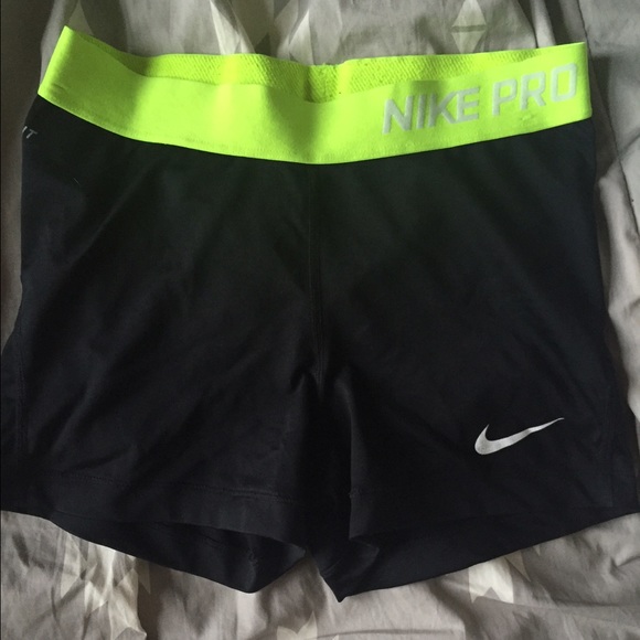 NIKE PRO shorts