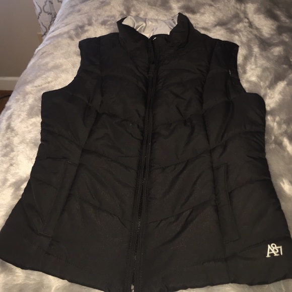 Aeropostale Black Vest
