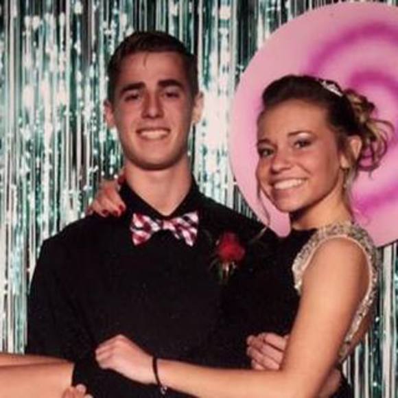 Meet your Posher, Bailey - Picture 1 of 1