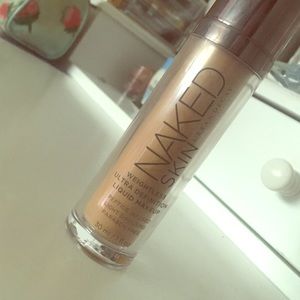 Urban decay Naked Skin foundation